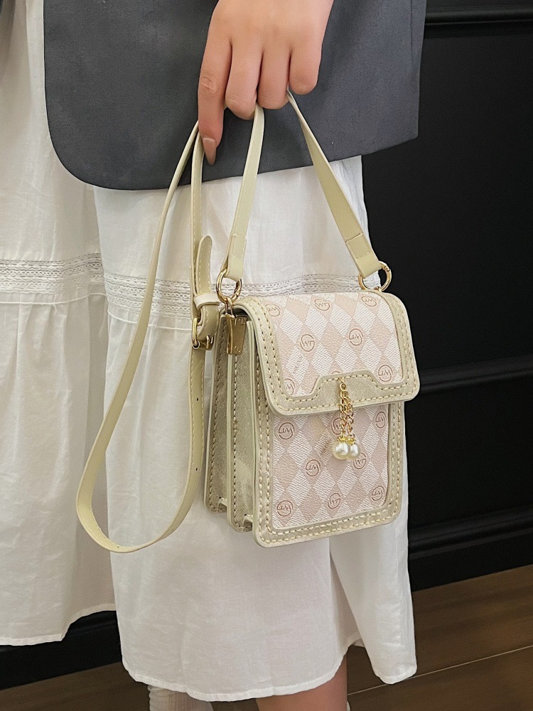 Mini Crossbody Bag Pre-punched DIY Craft Kit - Image 4